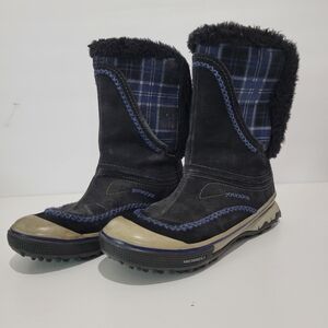 MERRELL WOMEN'S PIXIE PULL ON BRAKEN SUIDE BOOTS